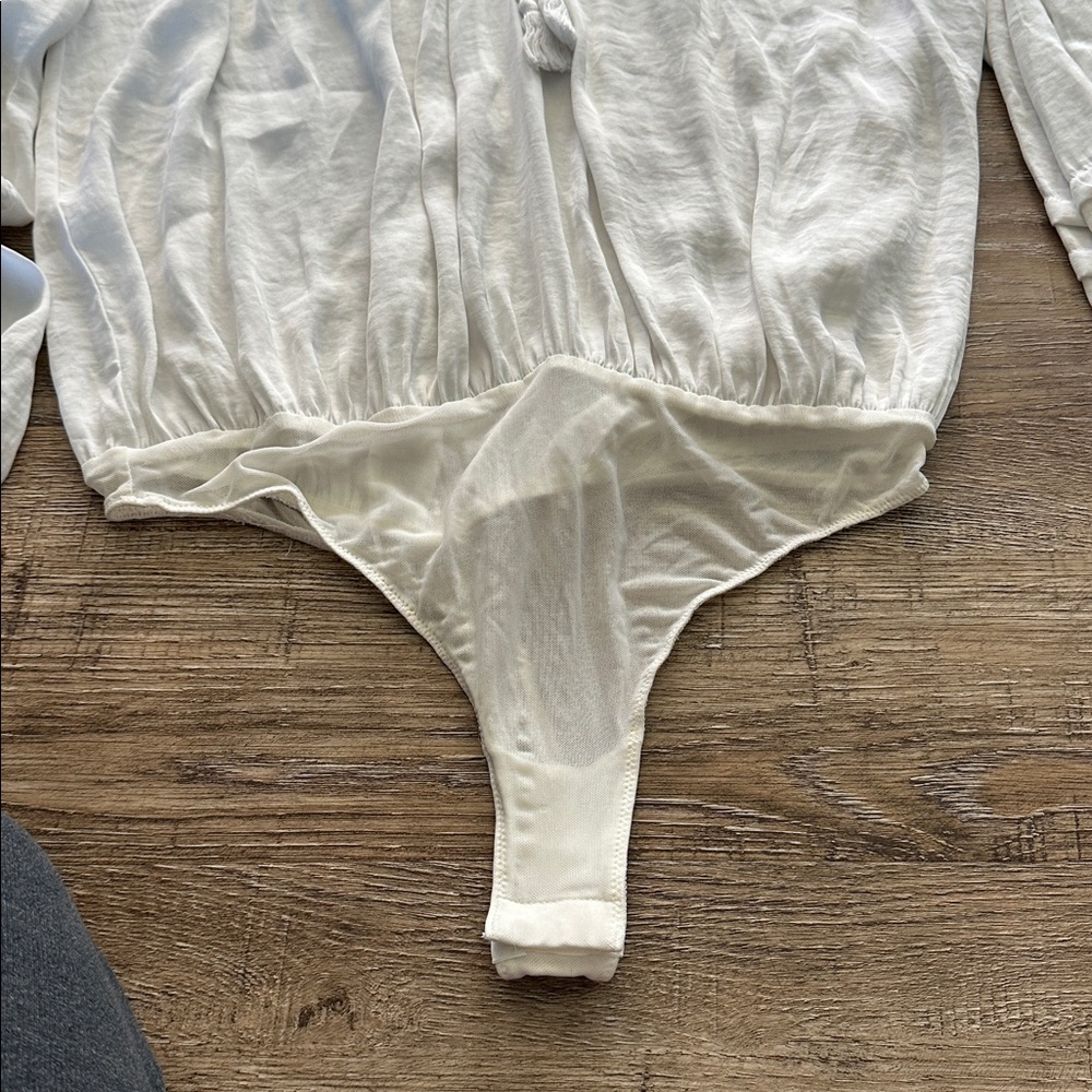 White Silk Blouse Body Suit Free People - Picture 3 of 3